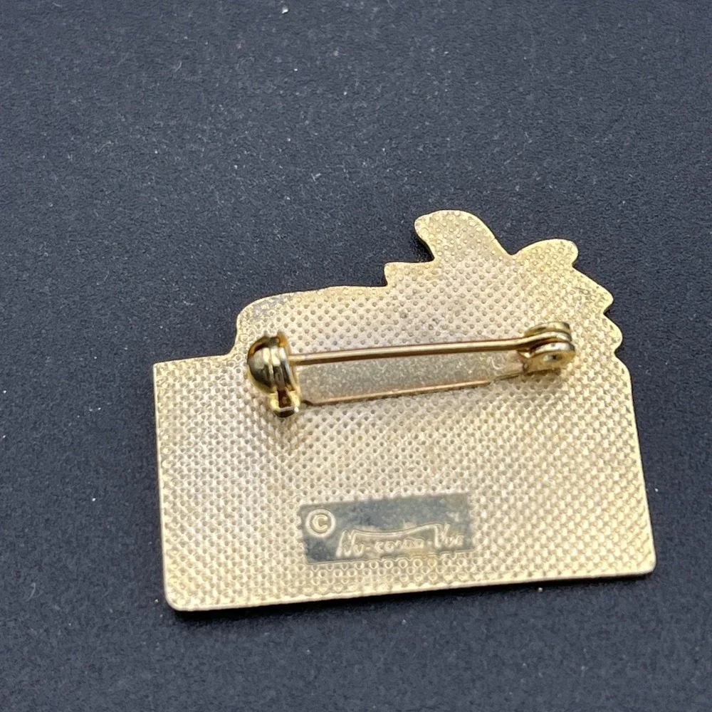 Kookaburra Queen Brisbane Australia‎ Ferry Boat Lapel Hat Pin